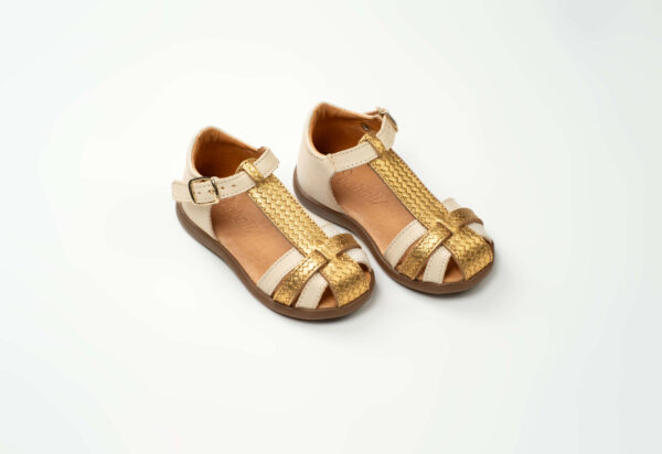Sandales bébé fille  en cuir blanc cassé – Image 3